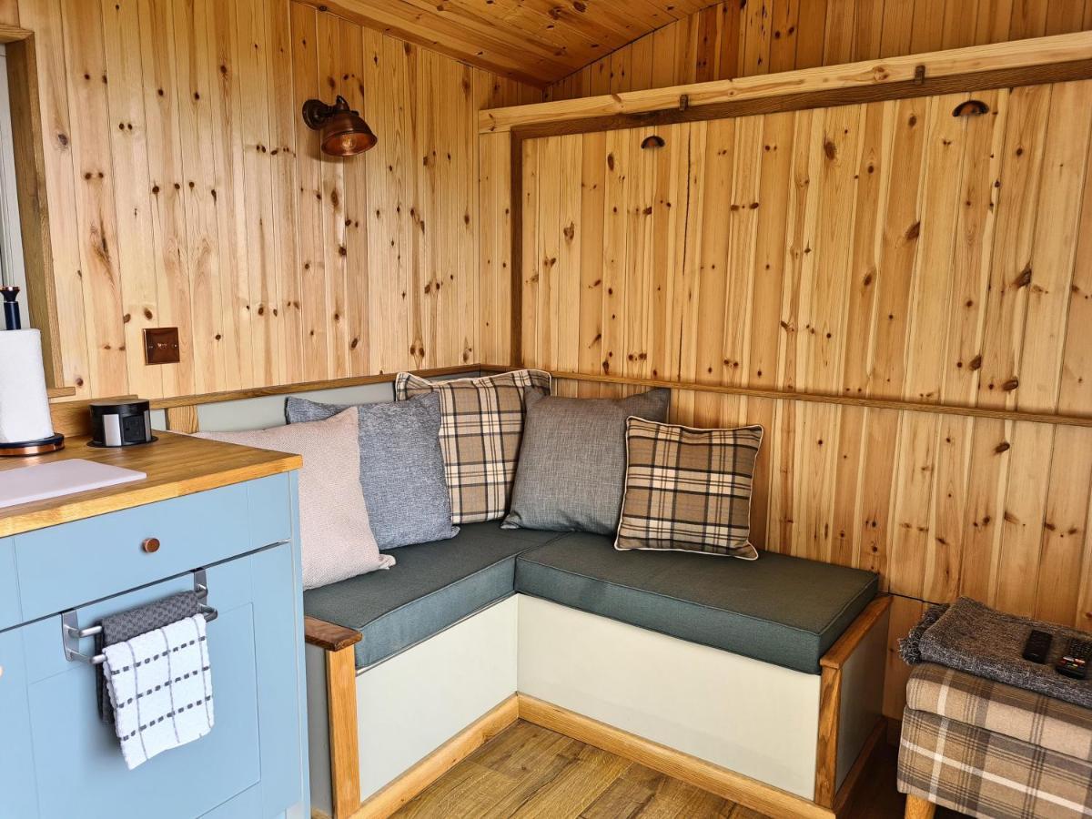 Peak District Shepherds Hut Hope Dış mekan fotoğraf
