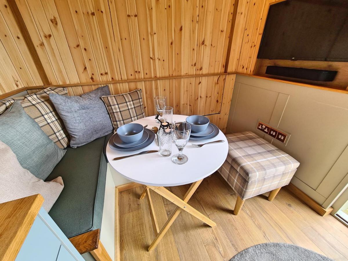 Peak District Shepherds Hut Hope Dış mekan fotoğraf